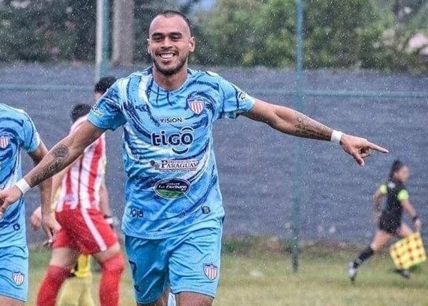 De la Cuarta División a la máxima categoría del fútbol paraguayo y la Sudamericana
