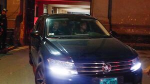 Castillo dice que está "secuestrado" y tacha de "usurpadora" a Boluarte