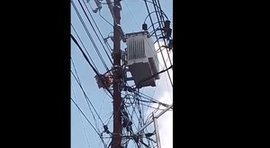 Mercado 4: Principio de incendio fue combatido con ayuda de un permisionario | 1000 Noticias
