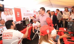 Horacio Cartes participó de la inauguración del Comando de Vigilia de Honor Colorado y resaltó el trabajo de los apoderados