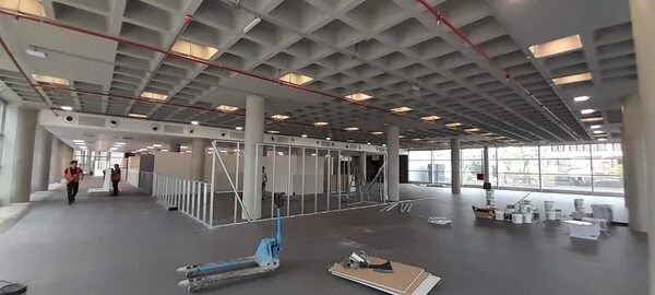 Torres de US$ 82 millones del Puerto son “oficinas fantasmas” hasta ahora - Economía - ABC Color