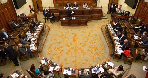 La Nación / Partidos políticos de Chile acuerdan un nuevo proceso constituyente