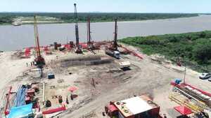 Destacan incorporación de obreros ayoreos en construcción del Puente de la Bioceánica