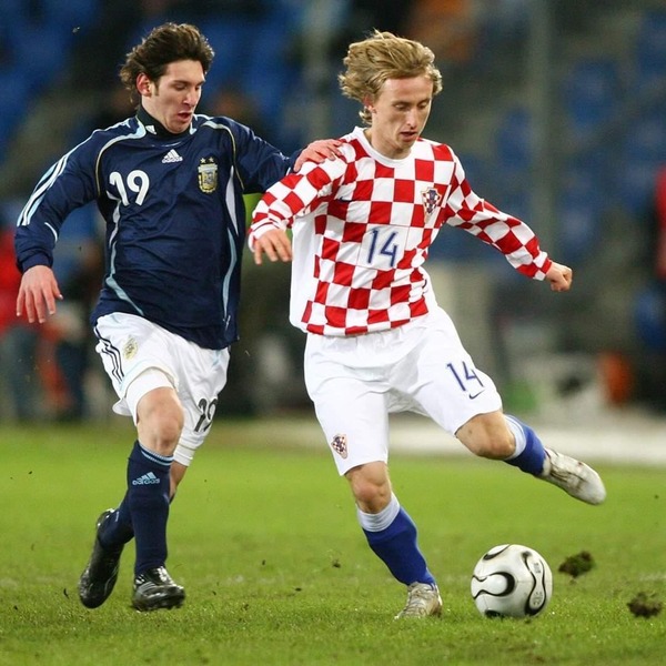 Argentina vs Croacia, el amistoso que enfrentó por primera vez a Messi y Modrić - C9N