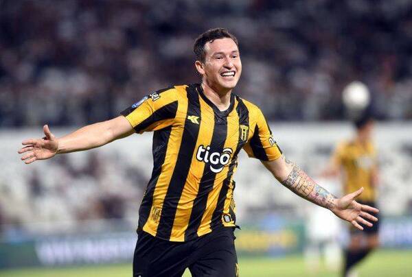 Guaraní le quiso bajar el sueldo y él le dijo no ¿Jugará en Cerro Porteño?