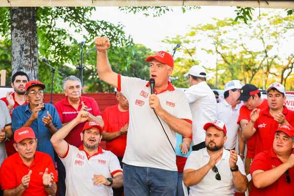 En Maritolandia, Wiens gana a Peña por 100 mil votos, según apoderado - ADN Digital