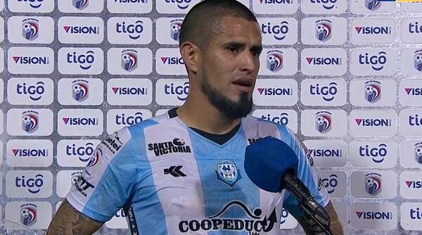 Victor Ayala ni para aguatero en Guaireña: “Es la primera vez que un técnico no me quiere”