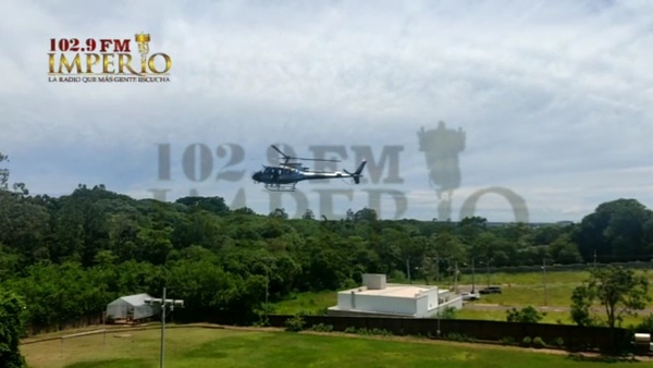 Con helicópteros y drones buscan a asaltantes de casa de cambios - Radio Imperio