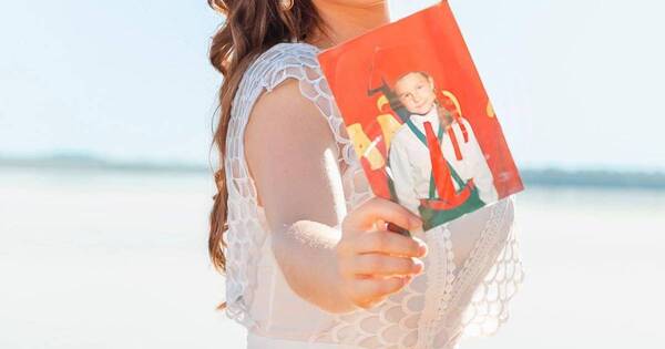 La Nación / Jemima Blazeizuk: “Hoy cerramos un capítulo”, dijo la reina de belleza al terminar el colegio