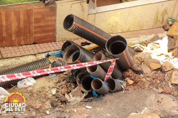 Municipalidad denuncia nueva destrucción de asfalto por parte de ESSAP O ANDE - Noticde.com