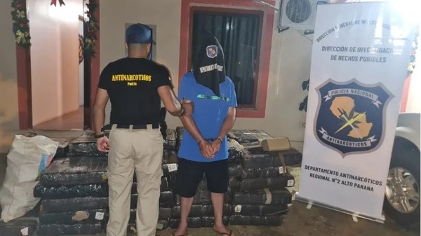 Detienen a un hombre e incautan 1.013 kilos de marihuana - Noticde.com