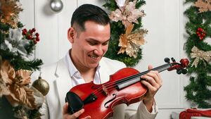Violinista presenta álbum Flor de coco