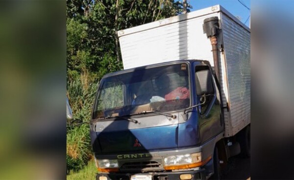 Con placas policiales roban G. 23 millones en asalto sobre avda. Perú