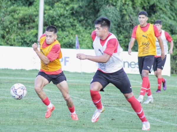 Doble turno, apuntando al Sudamericano - APF