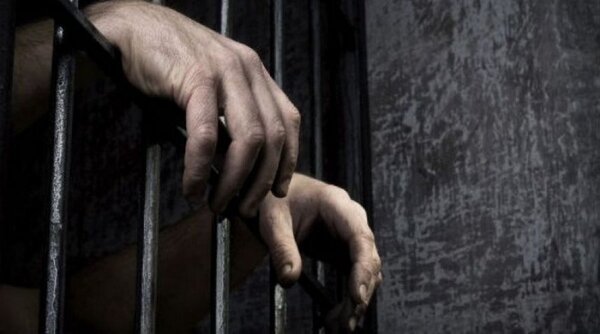 Diario HOY | Confirman condena de 24 años para hombre que abusó de sus dos hijas menores