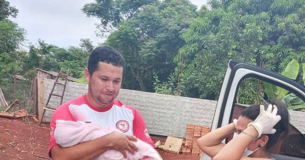 La Nación / Niña nació en un vehículo en plena marcha, conducido por intendente de Ñacunday