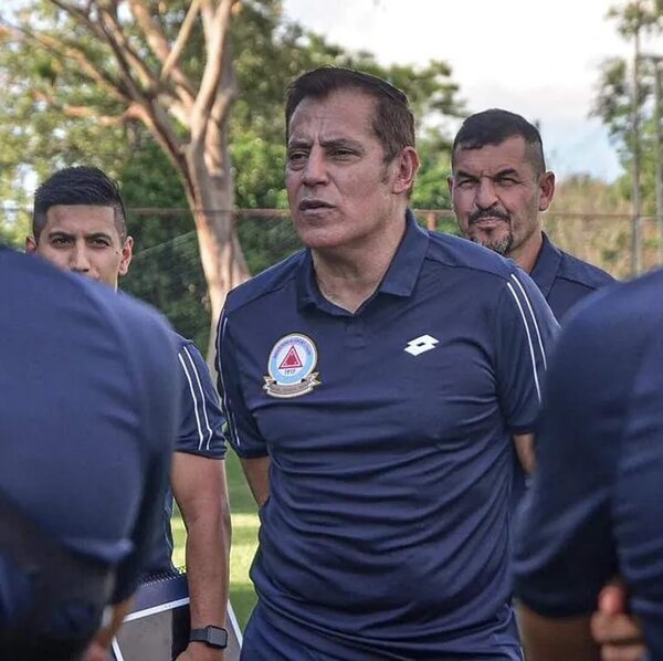 Inicio de las actividades en Resistencia - Fútbol - ABC Color