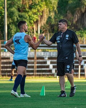 Arranca el ciclo de “Tiburón” Torres en Guaireña - Fútbol - ABC Color