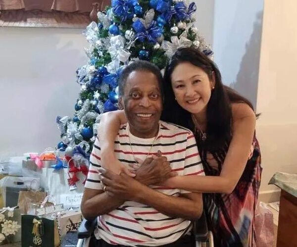 Pelé siguió el triunfo de Argentina desde el hospital - Fútbol Internacional - ABC Color