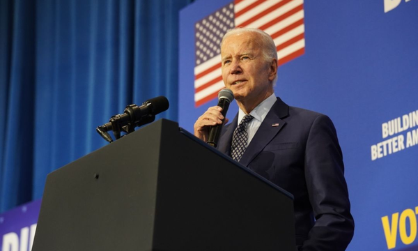 Biden firma ley que protege el matrimonio igualitario