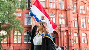 Andrea Ferreira, primera  paraguaya en obtener un máster en Media Psychology | Locales | 5Días