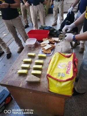 Detienen a un agente penitenciario que intentó introducir droga en Penal - Judiciales.net