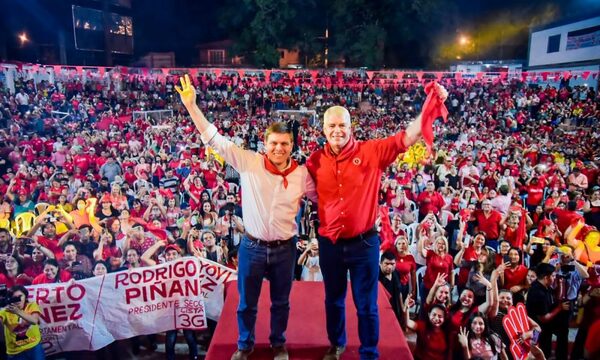 Fuerza Republicana realizó fenomenal cierre de campaña en Cordillera