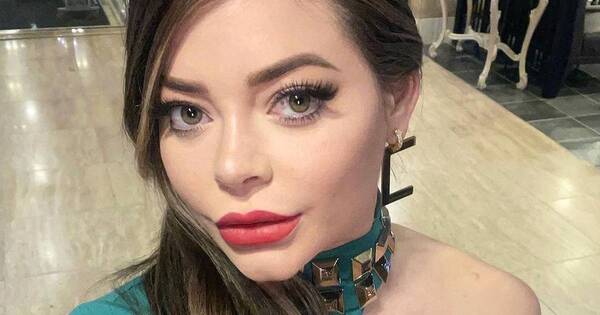 La Nación / Polémica entre Ariane Maciel y página de misses por foto de traje de baño