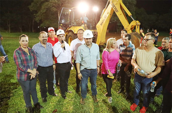 Itaipú puso en marcha obra del futuro Parque Barrial de Costanera Hernandarias | DIARIO PRIMERA PLANA