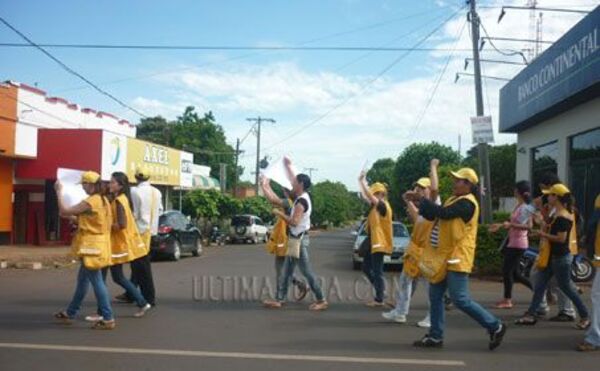 Diario HOY | Acusan uso de dinero del censo en internas, censistas advierten si no les pagan