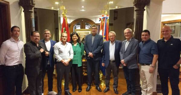 La Nación / Oficializan la conformación del Club de Amigos de Marruecos