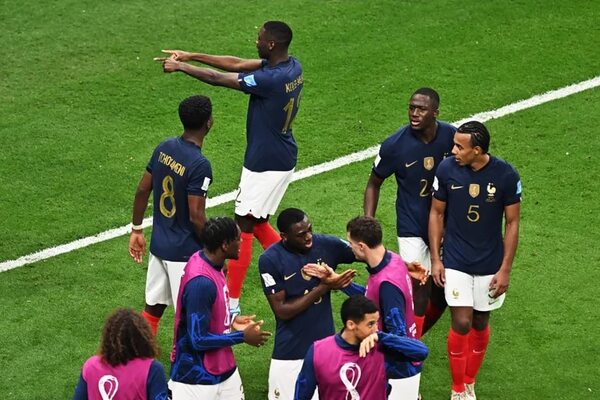 Francia derrumba el fortín marroquí camino de la final contra Argentina - Fútbol Internacional - ABC Color