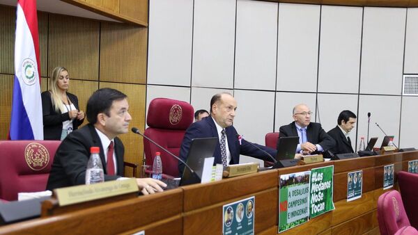 Agentes Fiscales preocupados por denuncia del Senado