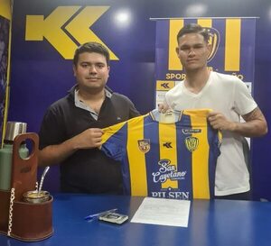 Arias firma su primer contrato con Luqueño - Fútbol - ABC Color