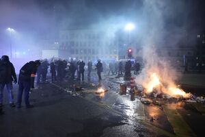 Diario HOY | Un muerto y unos 250 detenidos en Francia en las celebraciones de la victoria
