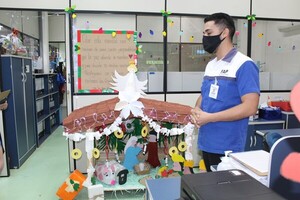 Multinacional convierte residuos industriales en adornos navideños - La Clave