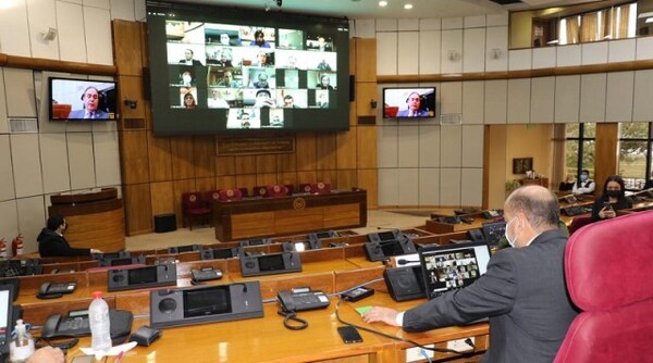 Senado convoca a sesión extra para dar entrada a pedido de acuerdo para Emiliano Rolón
