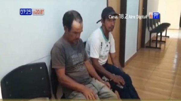 ¡Indignante! Hermanos golpearon a su anciano padre - Paraguaype.com