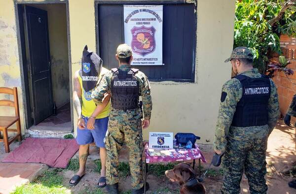 Detienen a barrabrava luqueño por microtráfico •