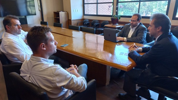 Diario HOY | Textil brasileña desembarca en Paraguay con inversión USD 20 millones y 600 empleos