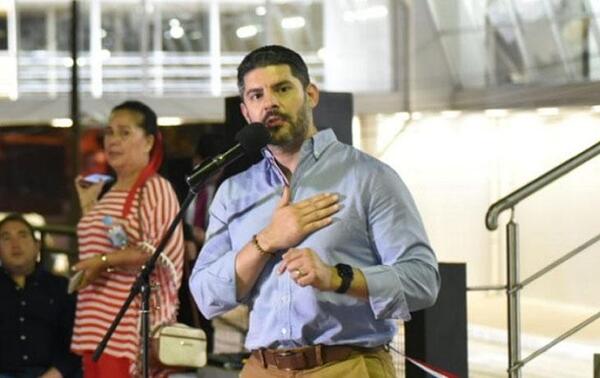Nenecho le cambia el nombre a la Terminal de Ómnibus de Asunción y enciende redes – Prensa 5