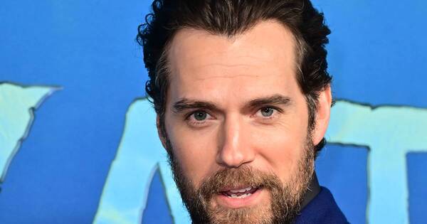 La Nación / Henry Cavill, despedido como Superman
