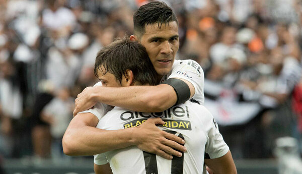 La presentación del 'Melli': La particular conversación entre Balbuena y Romero en Corinthians
