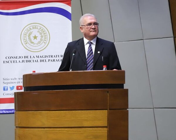 Recomiendan a Emiliano Rolón no contaminarse con grupos de poder que pretenderán aislarlo de su función - Megacadena — Últimas Noticias de Paraguay