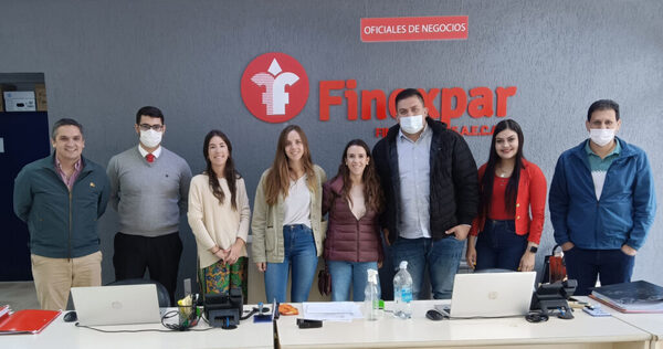 El Fondo Huruma desembolsa su primera operación en Paraguay mediante Finexpar y favorece la financiación de pymes agrícolas - Revista PLUS