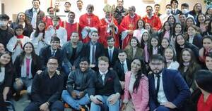 La Nación / El cardenal Adalberto Martínez invita a los jóvenes a ser protagonistas en estas elecciones