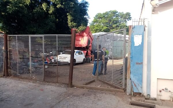 Posible feminicidio y posterior suicidio en San Lorenzo: La víctima sería una mujer de 30 años - Megacadena — Últimas Noticias de Paraguay