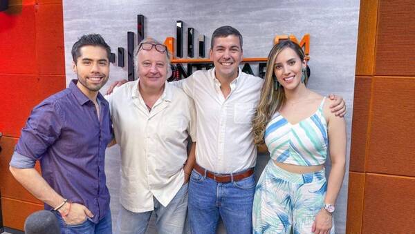 Santi Peña, en una una divertida ronda de preguntas picantes en "Aire de Todos"