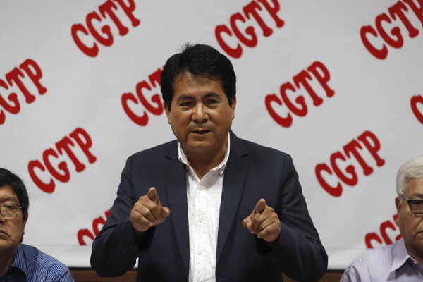 El principal sindicato de trabajadores de Perú exige la renuncia de Boluarte - MarketData