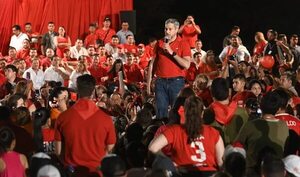 Entes pagan “plus” a funcionarios a puertas de las elecciones internas - Economía - ABC Color